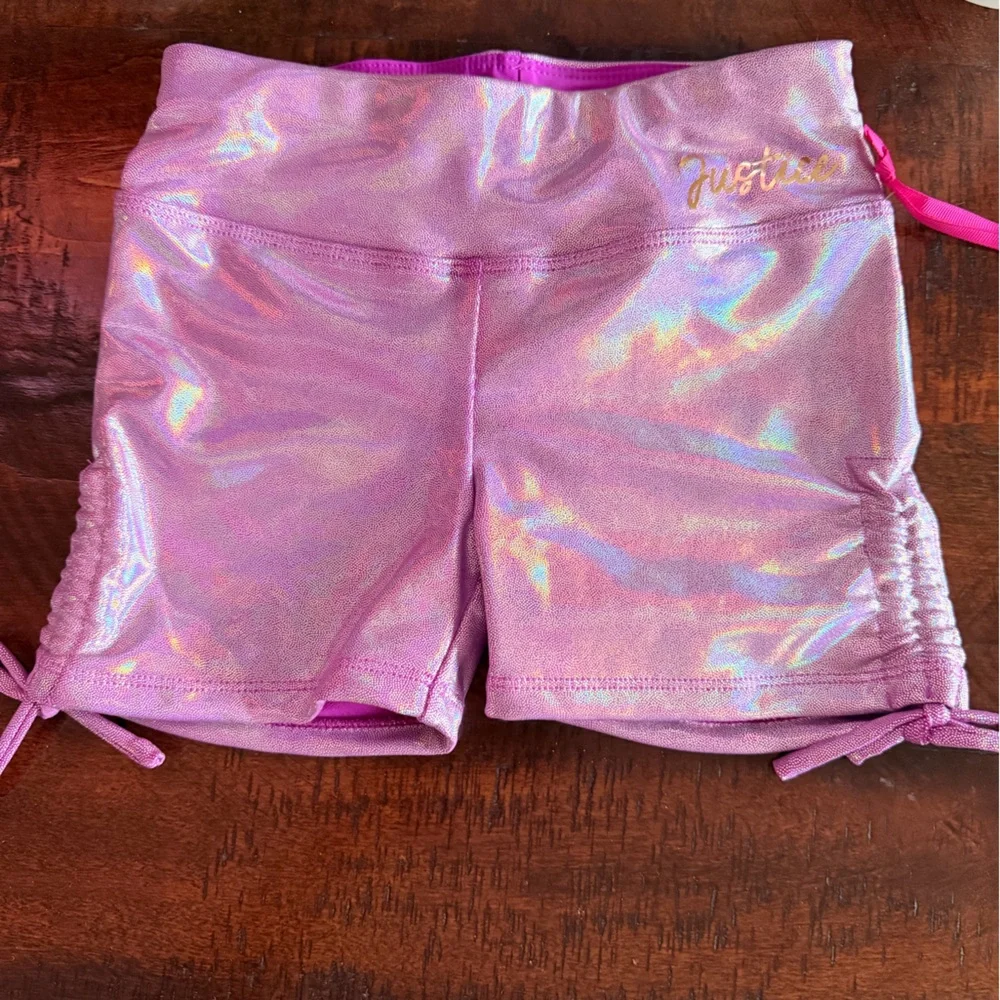 JUSTICE ALL OVER FOIL DANCE & GYMNASTICS SHORTS Girls Size 10 Purple New
